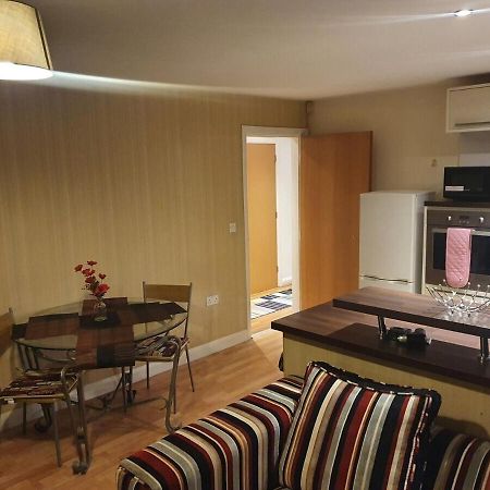 Two Bedroom Apartment, Free Parking, Close To Uclan And Free Wifi Preston  Exterior foto
