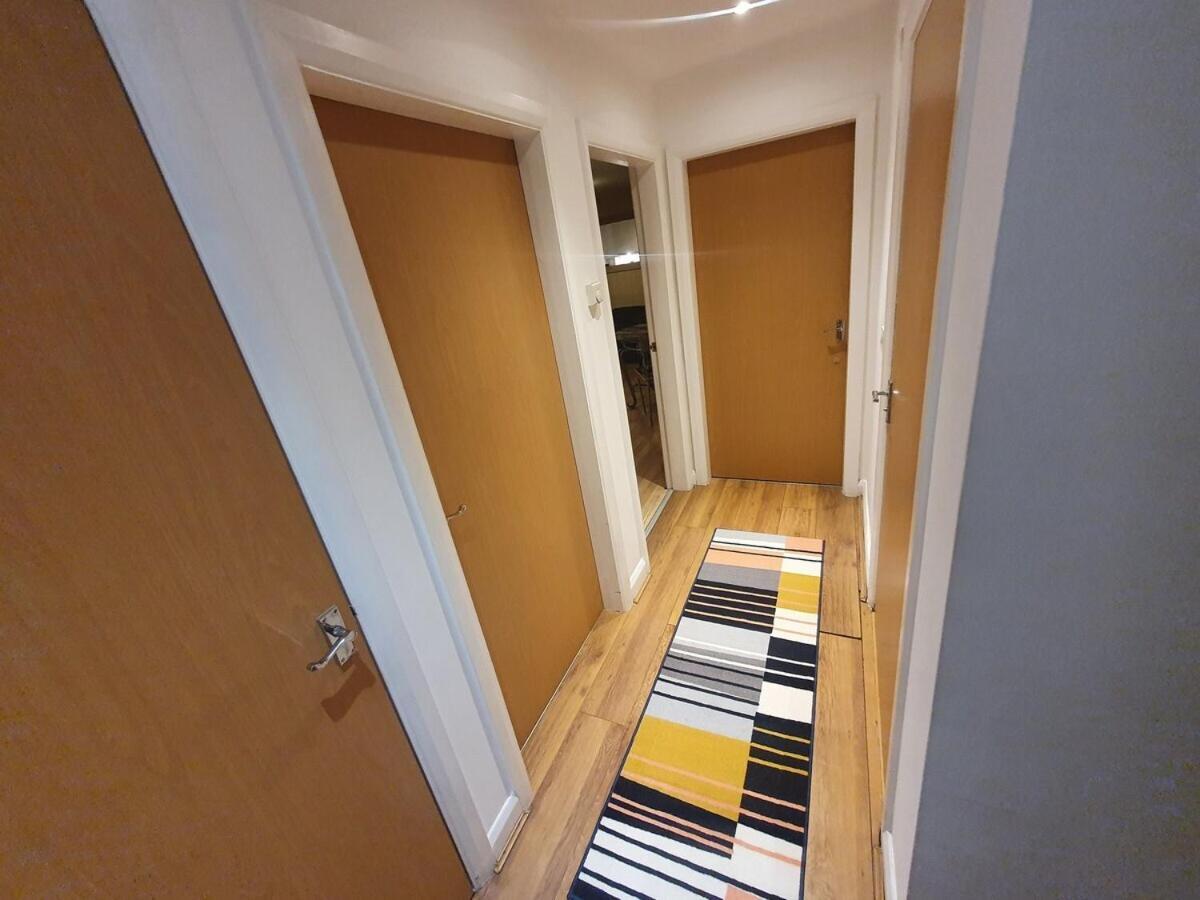 Two Bedroom Apartment, Free Parking, Close To Uclan And Free Wifi Preston  Exterior foto